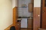 3 budynki w centrum Krakowa, 10 apartamentów z łazienkami i aneksami kuchennymi