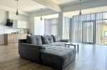 Budynek apartamentowo - usługowy