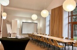 Do sprzedania obiekt z 12 apartamentami, salą konferencyjna i ogrodem