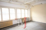 Efektowna kamienica z funkcją apartamentową, biurową, usługową przy Rynku na sprzedaż
