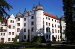 Hotel 3-gwiazdkowy w zamku rycerskim z 1494 roku