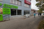 Lokal na parterze 317 m2 z witrynami