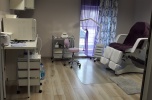 Odstąpię sprzedam salon kosmetyczny z wyposażeniem i marka w Lesznie - 97500 zl