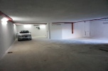Okazja - nowoczesny budynek w centrum Tarnowa, częściowo wynajęty, garaż podziemny + parking