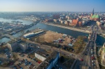 Plac z nabrzeżem w centrum Szczecina wynajmę 10 000 m² lub mniej. film