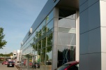 Salon i serwis samochodowy