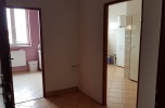 Sprzedam biurowiec na działce 6100m2