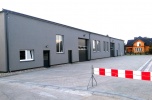 Szczecin - nowa hala 900 m2 z biurami i dużym placem do wynajęcia