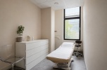 Warszawa odstąpię - 4 gabinety ok. 120m2 lub całą klinikę 11 gabinetów ok.300m2