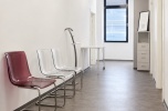 Warszawa odstąpię - 4 gabinety ok. 120m2 lub całą klinikę 11 gabinetów ok.300m2
