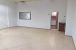 Wynajmę lokal w głównym pasażu DT Chylonia 77m2